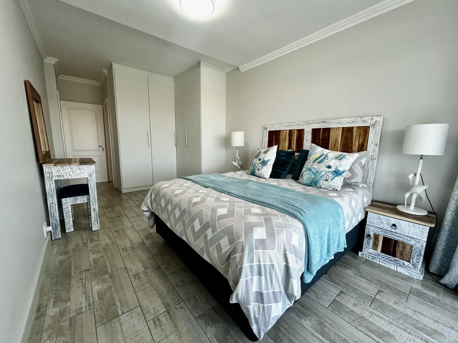 2 Bedroom Property for Sale in Waves Edge Western Cape